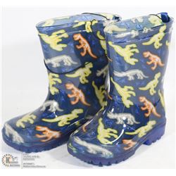 PAIR OF "BOYS" LITE UP RUBBER BOOTS SIZE 6