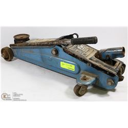 4000LB FLOOR JACK