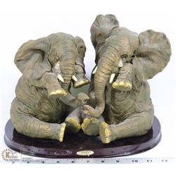 CRYING ELEPHANT ORNAMENT