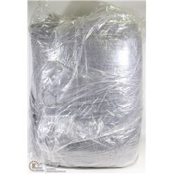 LARGE BAG W/5 LARGE MOVING BLANKETS