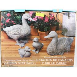 GARDEN OUTDOOR SET OF 4 DUCK FAMILY