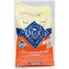 Image 1 : BLUE BUFFALO LARGE BREED ADULT DOG FOOD 30LBS