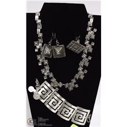 4 PC SQUARE DESIGN PEWTER NECKLACE, BRACELET,