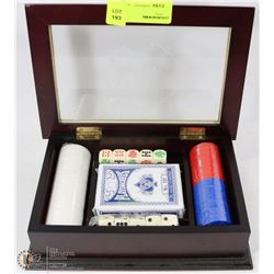 POKER CHIP SET WITH WOOD CASE