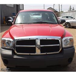 2006 DODGE DAKOTA EXT CAB ST