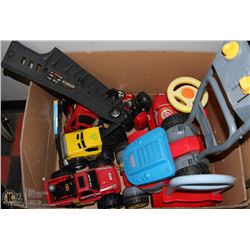 LOT OF BOYS TOYS INCLUDING YARD TOYS