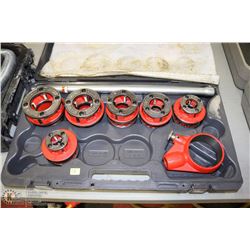 RIDGID HAND PIPE THREADER