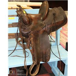 1940'S WESTERN ASSOCIATION SADDLE