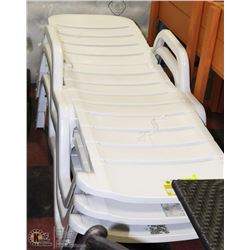 3 OASIS SIESTA  WHEELED CHAIRS