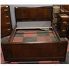 Image 2 : VINTAGE 1940'S DOUBLE SIZED BEDFRAMED, CHEST OF