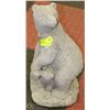 Image 1 : CONCRETE GRIZZLY BEAR AND CUB 19" HIGH