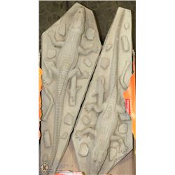 LOT OF 2 CONCRETE ALLIGATORS 17" LONG  GARDEN/POND