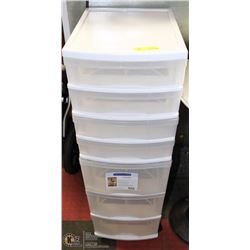 7 DRAWER PLASTIC STORAGE UNIT ON WHEELS