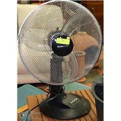 HOMESTYLES 3-SPEED BLACK & METAL FAN