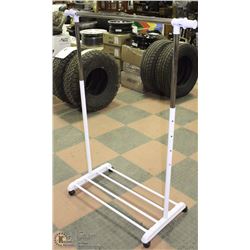 PORTABLE CLOTHES RACK