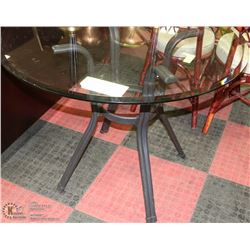ROUND GLASS TOP PATIO/DINING TABLE