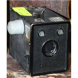 VINTAGE ANSCO CAMERA