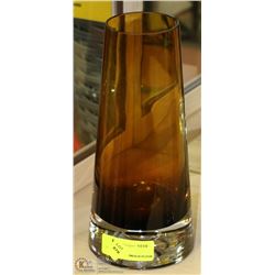 AMBER GLASS VASE