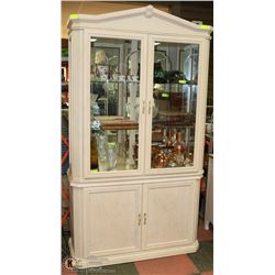 ESTATE BUFFET AND HUTCH