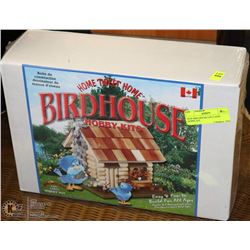 NEW BIRD HOUSE LOG CABIN HOBBY KIT