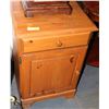 Image 1 : PINE NIGHT STAND