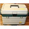 Image 1 : DELUXE PLANO TACKLE BOX
