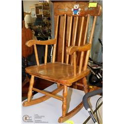 VINTAGE WOOD CHILDRENS ROCKING CHAIR