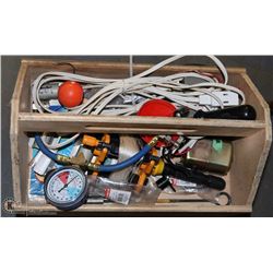 PLYWOOD TOOL/CARRY BOX WITH LATCHED BOTTOM