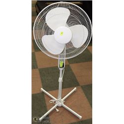 NEW MAINSTAYS 16" OSCILLATING STAND UP FAN