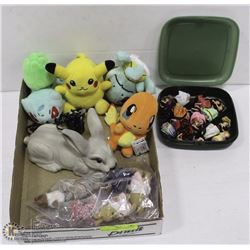 LOT WITH POKEMON CHARACTER STUFFIES, 13 MINI