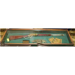 1886 WINCHESTER SHADOWBOX MODEL