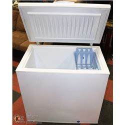 FRIGIDAIRE HEAVY DUTY COMMERCIAL FREEZER