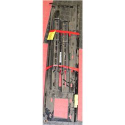 WALL MOUNT TV HANGER