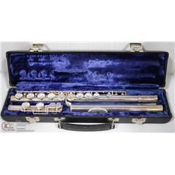 GEMEINHARDT FLUTE W/ CASE
