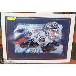 AUTOGRAPHED TOMMY SALO PICTURE