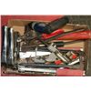 Image 1 : FLAT OF TOOLS
