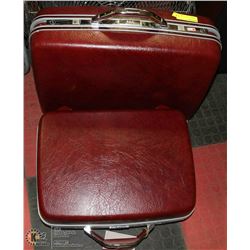 ESTATE SAMSONITE 2 PC VINTAGE LUGGAGE SET