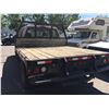 Image 2 : 2005 FORD F-350 XLT SUPERDUTY, 4DR FLATDECK, WHITE, VIN # 1FTWW33P25EC93834