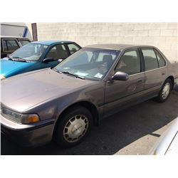 1992 HONDA ACCORD EX-R, 4 DOOR SEDAN, BROWN, VIN # JHMCB7670NC829577
