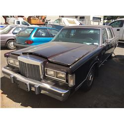 1987 LINCOLN TOWNCAR, 4 DOOR, RED, VIN # 1LNBM81FXHY690704