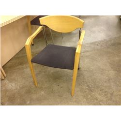 MAPLE FRAME STACKING CLIENT CHAIR