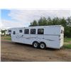 Image 2 : 2004 TRAILS WEST HORSE TRAILER