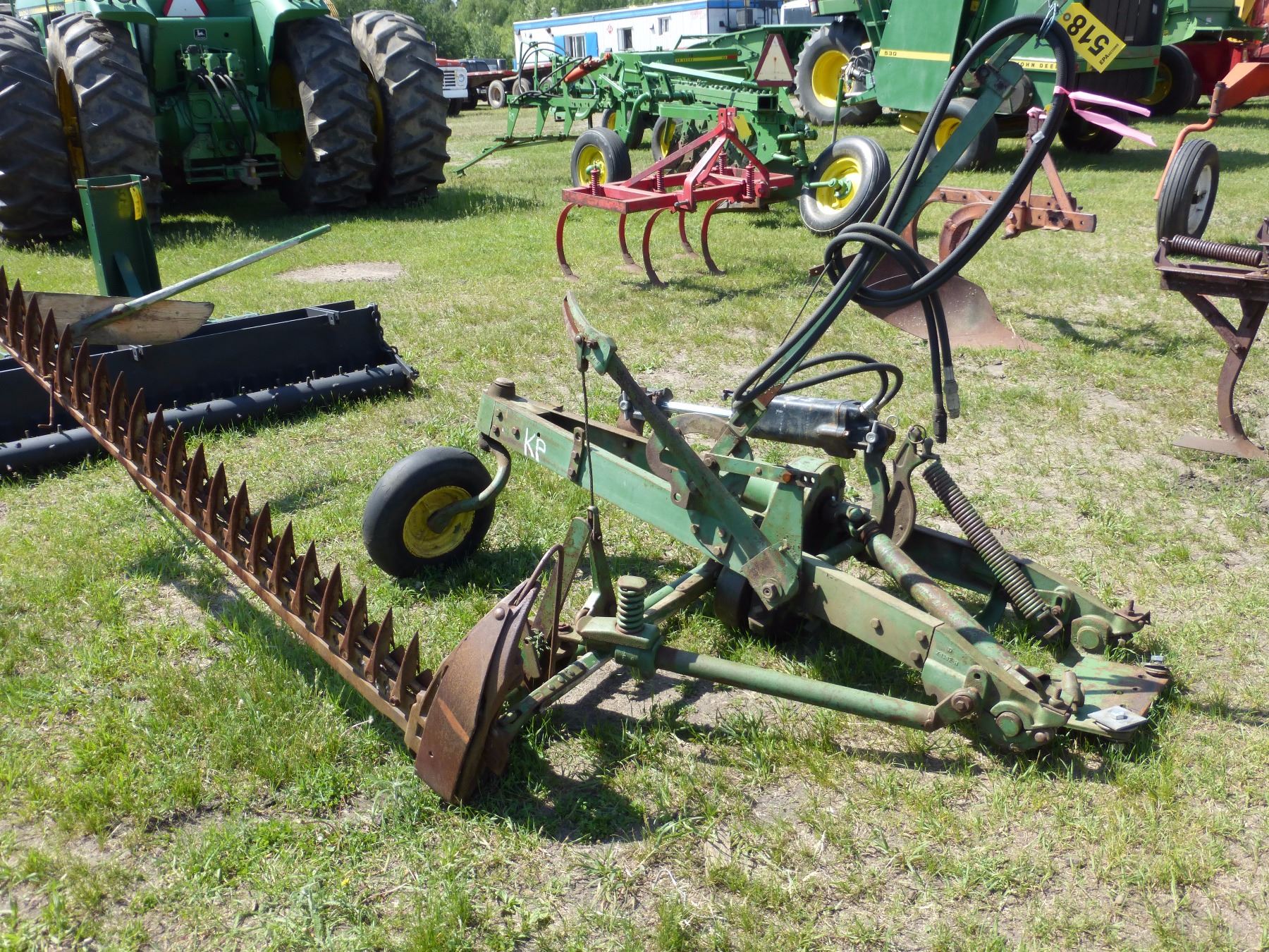 JOHN DEERE 8 SEMI MOUNT SICKLE MOWER