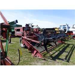 IHC 4000 - 14' GAS SWATHER