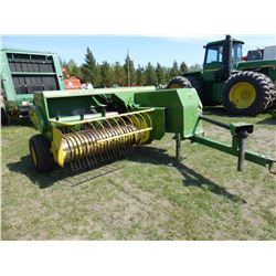 JOHN DEERE 336 SQUARE BALER