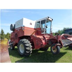 IHC 915 HYDRO COMBINE