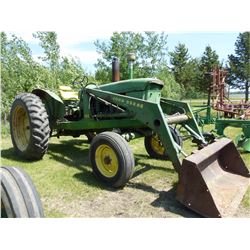 JOHN DEERE 3010 TRACTOR
