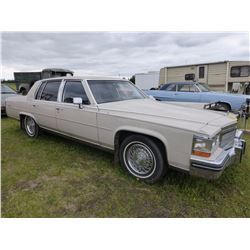 1984 CADILLAC FLEETWOOD BROUGHAM CAR