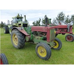 1947 JOHN DEERE AR TRACTOR