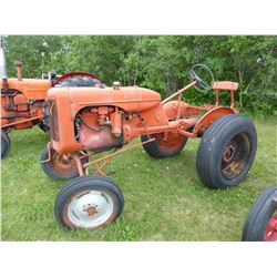 ALLIS CHALMERS B TRACTOR